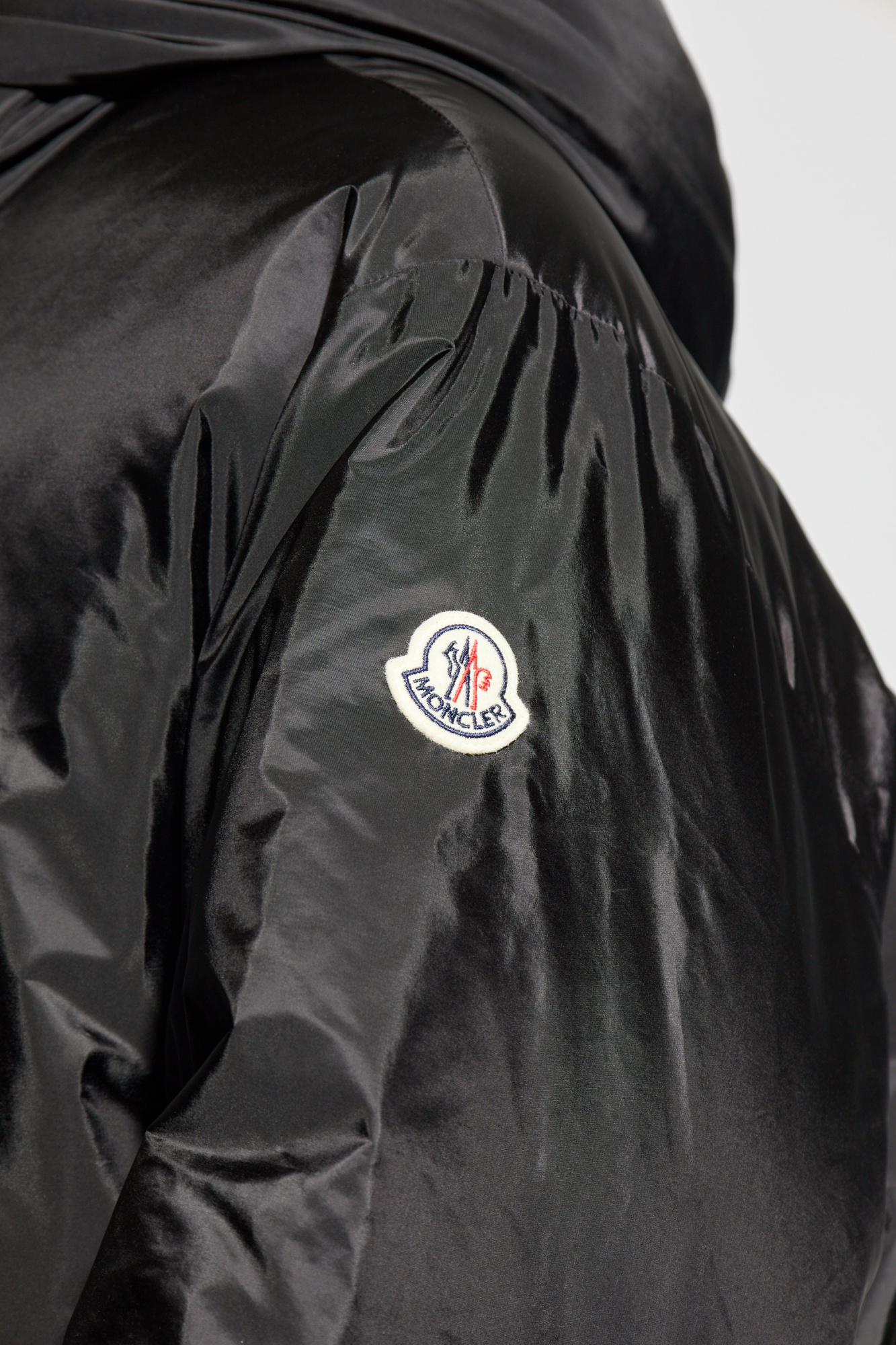 未使用 MONCLER \"ABENE アベネ\" 確実正規品 ブラック T2 楽天市場】【楠本質店/元住吉】モンクレール フラグメント ABENE